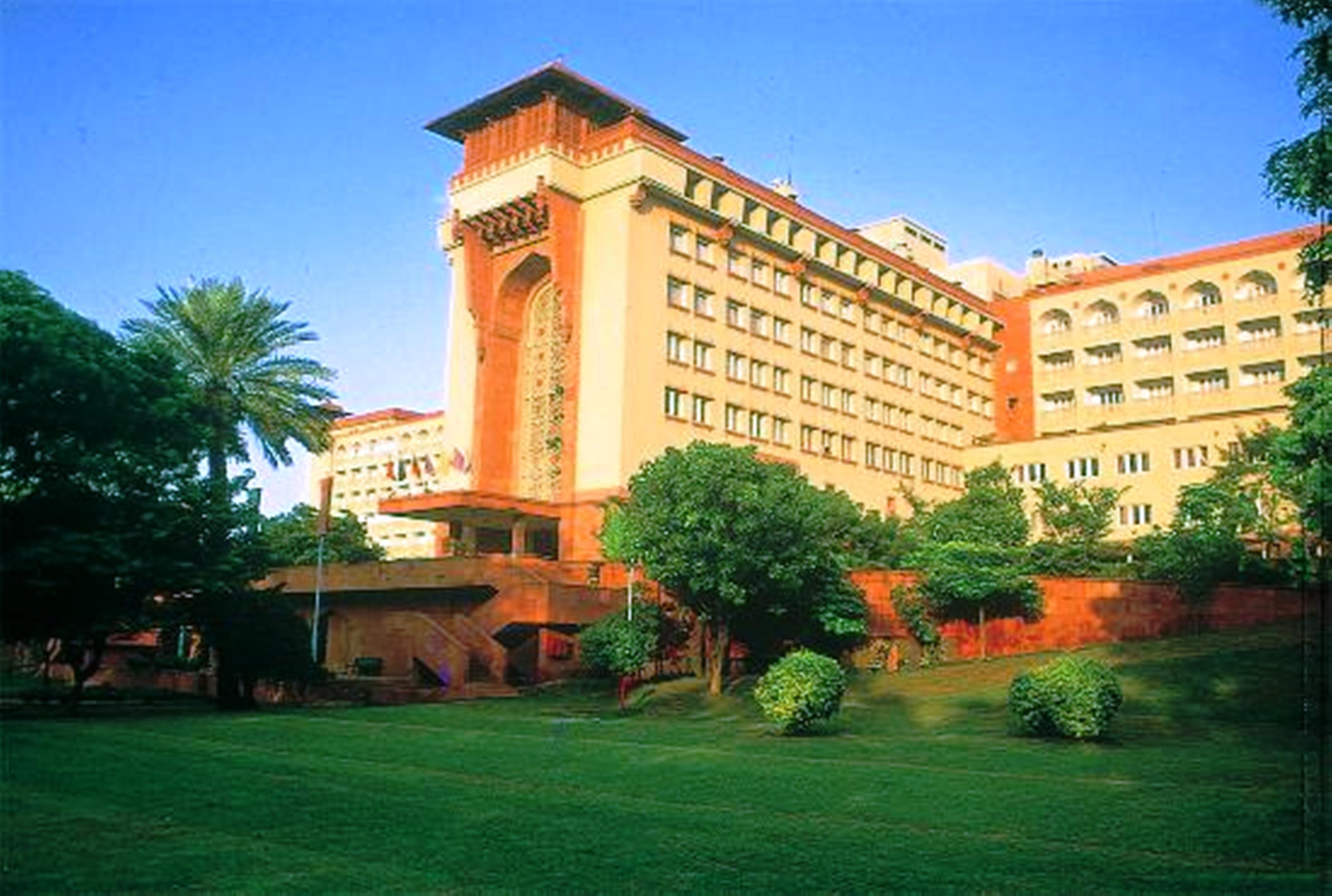 Hotel Southgate Delhi - A Luxury Hotel in Delhi, Best Hotel in South Delhi